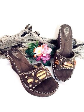 DR. SCHOLL’S ~ Chocolate Brown Suede Slip On Beaded Sandals w/Tiger Eye Stones